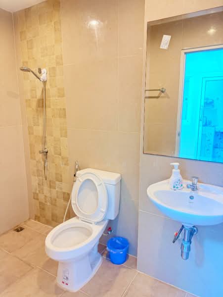 ให้เช่าทาวน์โฮมหลังใหญ่ ม.เดอะเซ็นทรัล2 ศรีราชา, Chon Buri (Pattaya), Nong - Kham, Si Racha, Chon Buri (Pattaya), 3 Bedrooms, 80 sqm, Townhouse For Rent, by Dusit Saengfa, 500281987 - DDproperty.com