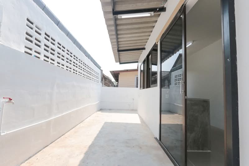 Modern 2 Bedroom House in Sansai for Sale, Chiang Mai, San Sai Noi, San Sai, Chiang Mai, 2 Bedrooms, 120 sqm, Single Detached House For Sale, by คุณ รุ่งทิพย์, 500281993 - DDproperty.com