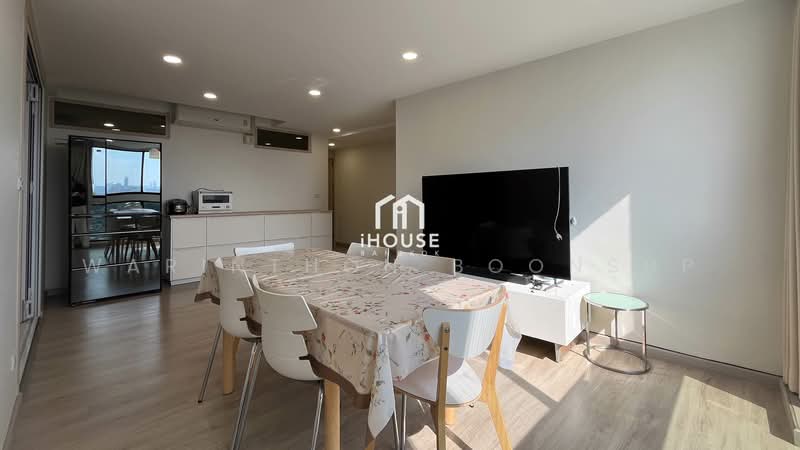 President Park Sukhumvit 24, Bangkok, 99 Sukhumvit 24 Alley, Khlongtoei Nua, Watthana, Bangkok, 4 Bedrooms, 223 sqm, Condo For Rent, by Warinthon Boonsup, 500282001 - DDproperty.com