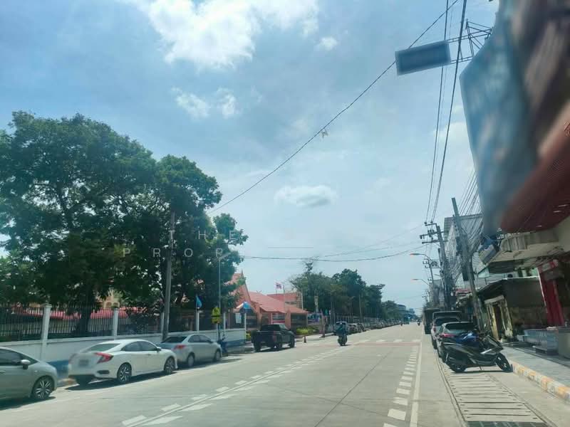 อพาร์ทเม้นท์บางพลี สมุทรปราการ, สมุทรปราการ, บางเสาธง, บางเสาธง, สมุทรปราการ, 200 ตร.ม., กิจการ ขาย, โดย The Best Property กุ้ง, 500282003 - DDproperty.com
