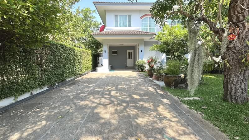 Moobaan Parichard 345, Pathum Thani, 345 Road, Bang Khu Wat, Muang Pathum Thani, Pathum Thani, 4 Bedrooms, 180 sqm, Single Detached House For Sale, by พลอยปภัส เจียมธนศักดิ์, 500282086 - DDproperty.com
