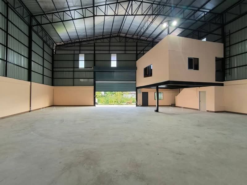 Rental warehouse with office-Lad Krabang Onnuch newly built near the East Ring/Bangna Expressway, Bangkok, Lat Krabang, Lat Krabang, Bangkok, , 300 sqm, Warehouse/Factory For Rent, by Tida phanthonglarptawee, 500282100 - DDproperty.com