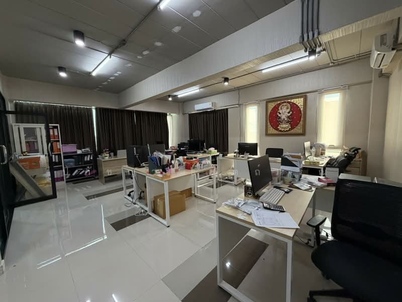 โกดัง โรงงาน ผลิต เครื่องสำอาง ลำลูกกา ปทุมธานี, Pathum Thani, Bung Kham Proi, Lam Luk Ka, Pathum Thani, , 1,795 sqm, Warehouse/Factory For Sale, by ปภัชญา ธนัตถ์ภรณ์, 500282163 - DDproperty.com