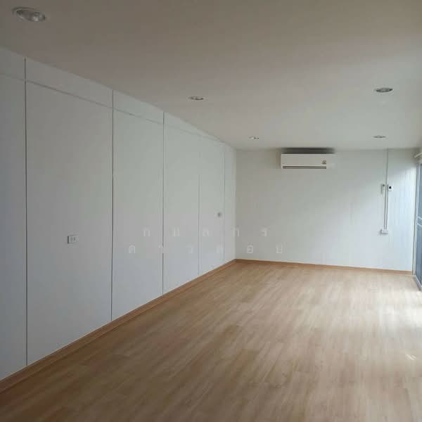 หมู่บ้าน 84 แมนชั่น : Baan 84 Mansion, กรุงเทพ, วังทองหลาง, วังทองหลาง, กรุงเทพ, 250 ตร.ม., ทาวน์เฮ้าส์ ขาย, โดย กมลกร ดาวลอย, 500282206 - DDproperty.com