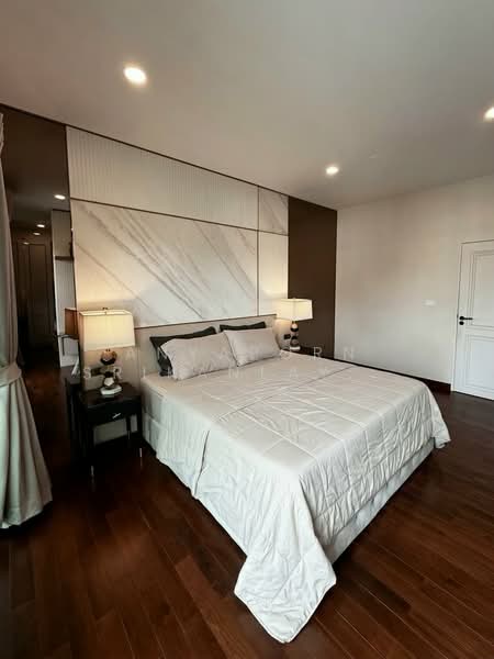 The City Ekkamai-Ladprao, Bangkok, Pradit Manutham Road, Phlapphla, Wang Thonglang, Bangkok, 4 Bedrooms, 309 sqm, Single Detached House For Rent, by Anyaporn Srikanlayanabut, 500282273 - DDproperty.com