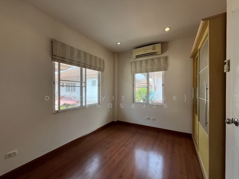Parinyada Chalongrat, Bangkok, Soi Nakniwas 48, Lat Phrao, Lat Phrao, Bangkok, 3 Bedrooms, 220 sqm, Single Detached House For Sale, by Detchvit (Ruk) Jaengsajja, 500282278 - DDproperty.com