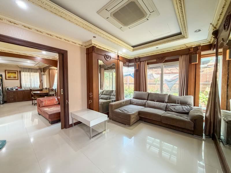 Laddarom Elegance Rama 5-2, Nonthaburi, Nakhon In Road, Bang Khun Kong, Bang Kruai, Nonthaburi, 4 Bedrooms, 300 sqm, Single Detached House For Sale, by Sumit Thongpahusatcha, 500282305 - DDproperty.com