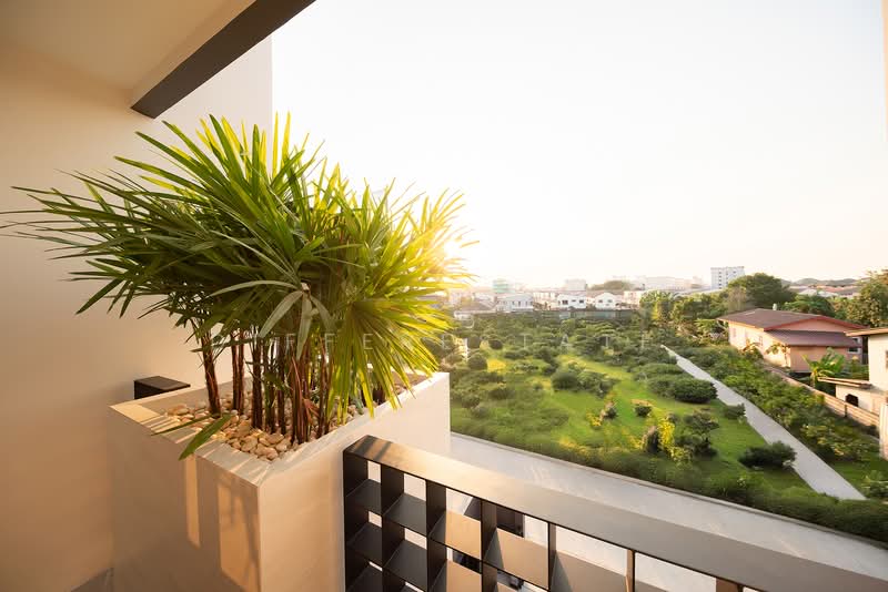 Feel Town Lat Phrao 101, Bangkok, ลาดพร้าว, Khlong Chaokhun Sing, Wang Thonglang, Bangkok, 4 Bedrooms, 270 sqm, Single Detached House For Sale, by DifferEstate, 500282327 - DDproperty.com
