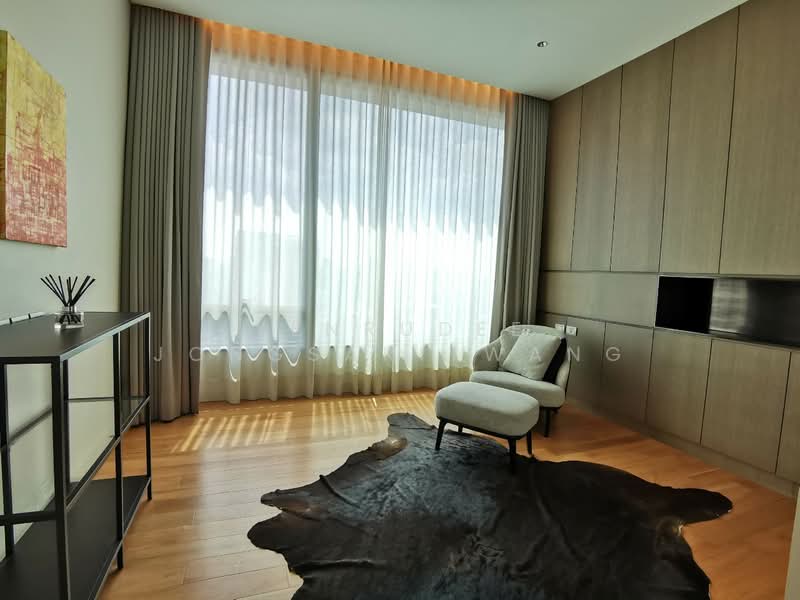 Sindhorn Residence, Bangkok, 54 Soi Ton Son, Lumphini, Pathum Wan, Bangkok, 3 Bedrooms, 148 sqm, Condo For Rent, by Yenrudee Jongsaritwang, 500282336 - DDproperty.com