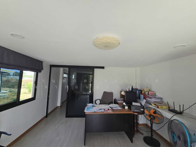 A 2-storey detached house on a spacious 275.5 sq.wah land, surrounded by peaceful rice field views, Samut Prakan, Bang Sao Thong, Bang Sao Thong, Samut Prakan, 3 Bedrooms, 225 sqm, Single Detached House For Sale, by คุณโจ, 500282356 - DDproperty.com