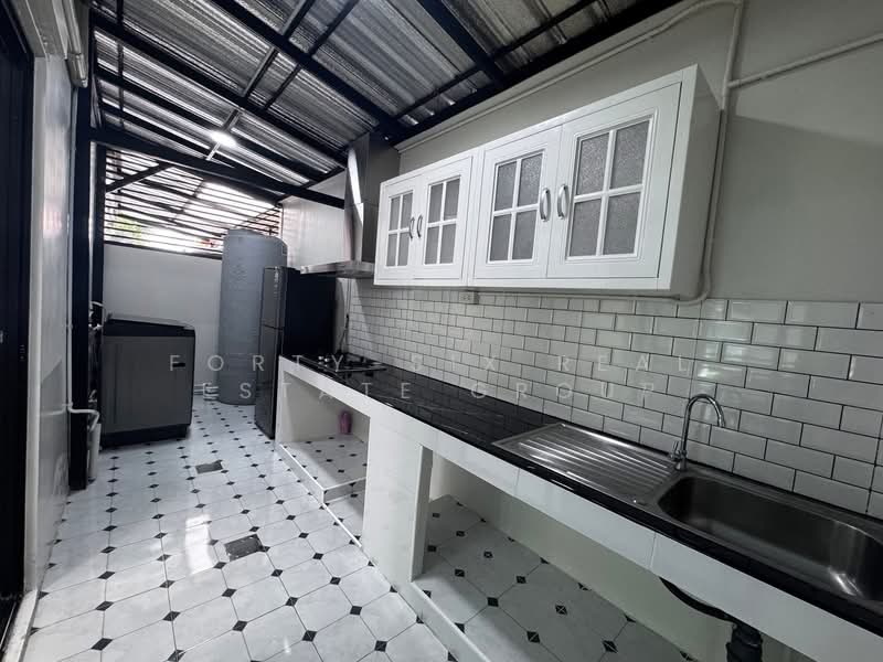 The Connect Pattanakarn 38, Bangkok, Soi Phatthanakan 38, Phatthanakan Road, Suan Luang, Suan Luang, Bangkok, 2 Bedrooms, 120 sqm, Townhouse For Rent, by Forty-Six Real Estate Group, 500282382 - DDproperty.com