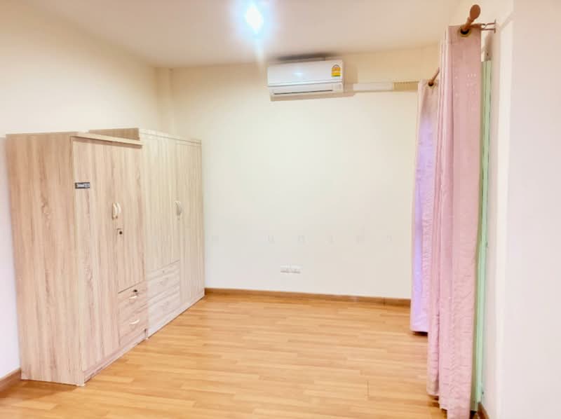 ให้เช่าทาวน์เฮ้าส์ ม.เดอะเซ็นทรัล2 ศรีราชา, Chon Buri (Pattaya), Nong - Kham, Si Racha, Chon Buri (Pattaya), 3 Bedrooms, 70 sqm, Townhouse For Rent, by Dusit Saengfa, 500282405 - DDproperty.com