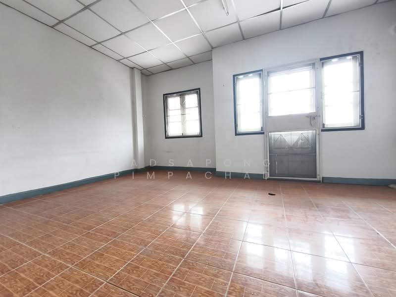 หมู่บ้านพิธิพันธ์ วิลล่า (พหลโยธิน 52), Bangkok, Sai Mai, Sai Mai, Bangkok, 2 Bedrooms, 144 sqm, Townhouse For Sale, by Tadsapong Pimpachad, 500282459 - DDproperty.com