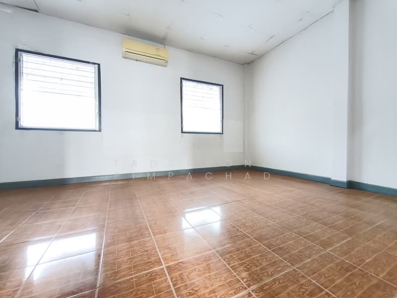 หมู่บ้านพิธิพันธ์ วิลล่า (พหลโยธิน 52), กรุงเทพ, สายไหม, สายไหม, กรุงเทพ, 144 ตร.ม., ทาวน์เฮ้าส์ ขาย, โดย Tadsapong Pimpachad, 500282459 - DDproperty.com