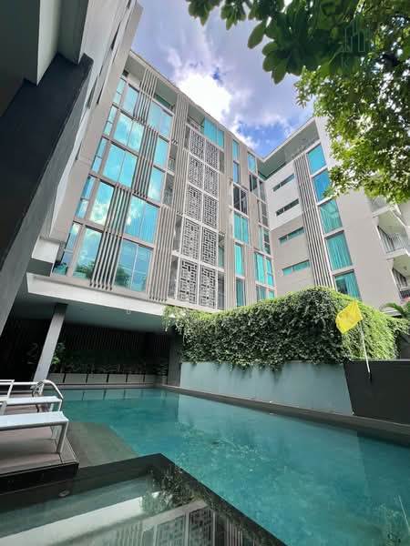 Siamese Thirty Nine, Bangkok, 68 Soi Sukhumvit 39, Sukhumvit Road, Khlong Tan Nua, Watthana, Bangkok, 2 Bedrooms, 67 sqm, Condo For Rent, by ดวงใจ ขะมาลา, 500282462 - DDproperty.com