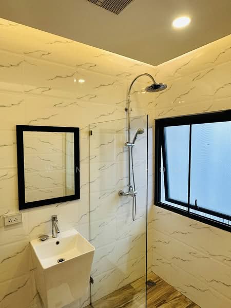 Luxury Pool Villa in a Secure Gated Community (Flood-Free Zone), Chiang Mai, San Na Moeng, San Sai, Chiang Mai, 4 Bedrooms, 648 sqm, Villa For Rent, by Wenyu Zhou, 500282463 - DDproperty.com