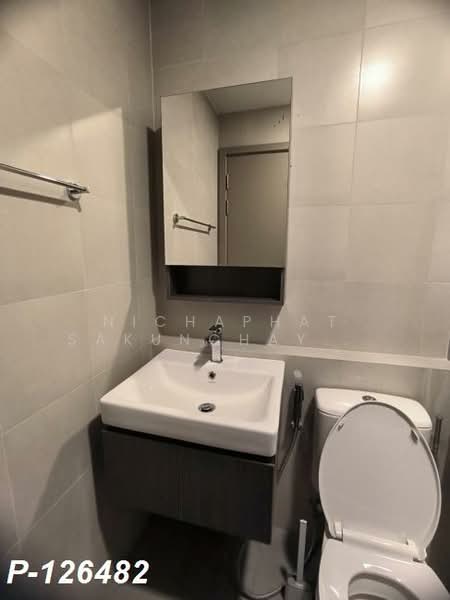 Aspire Rama 4, Bangkok, Rama 4 Road, Phra Kanong, Khlong Toei, Bangkok, Studio, 27 sqm, Condo For Rent, by Nichaphat Sakunchayapha, 500282464 - DDproperty.com