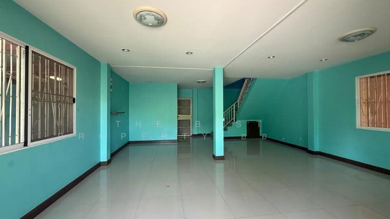 วราภิรมย์ นครชัยศรี, Nakhon Pathom, Bang Krabao, Nakhon Chai Sri, Nakhon Pathom, 3 Bedrooms, 140 sqm, Semi-Detached House (Twin House) For Sale, by The Best Property ออฟแอฟ, 500282478 - DDproperty.com