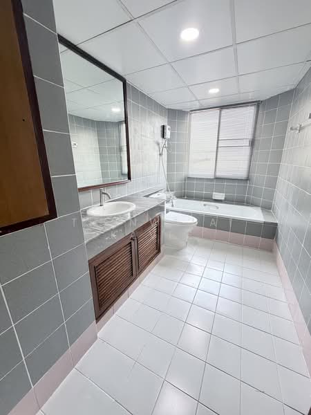 Nouvelle Condominium : นูเวล คอนโดมิเนียม, สมุทรปราการ, 99/443 ถ.บางนา-ตราด, บางโฉลง, บางพลี, สมุทรปราการ, 103 ตร.ม., คอนโด ให้เช่า, โดย Thanwalai Kavee, 500282501 - DDproperty.com