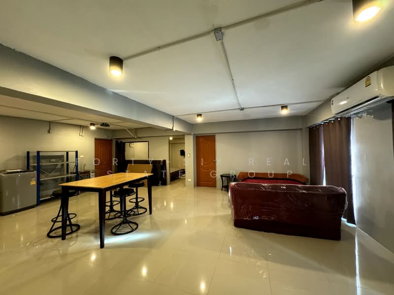 ตึกรีโนเวทย่านห้วยขวาง 6ชั้น, Bangkok, Huai Khwang, Huai Khwang, Bangkok, , 2,000 sqm, Shophouse For Rent, by Forty-Six Real Estate Group, 500282503 - DDproperty.com