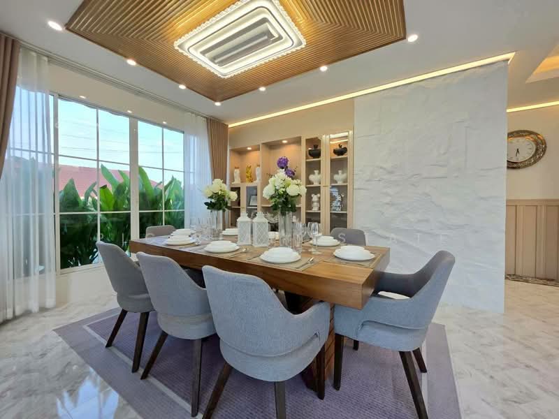 Modern Pool Villa for Sale East Pattaya Noen Plub Wan, Chon Buri (Pattaya), Bang Lamung, Bang Lamung (Pattaya), Chon Buri (Pattaya), 4 Bedrooms, 400 sqm, Villa For Sale, by PLC real estate, 500282513 - DDproperty.com