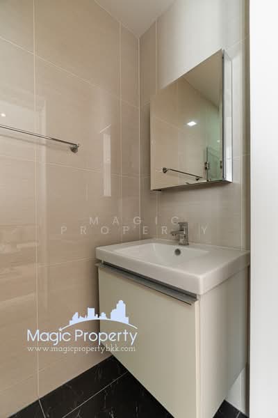 Park Origin Phrom Phong (Park 24), Bangkok, 68 Soi Sukhumvit 24, Khong Tan, Khlong Toei, Bangkok, 1 Bedroom, 29 sqm, Condo For Rent, by Magic Property, 500282514 - DDproperty.com