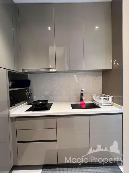 The Diplomat 39, Bangkok, 18 Soi Sukhumvit 39, Sukhumvit Road, Khlong Tan Nua, Watthana, Bangkok, 1 Bedroom, 54 sqm, Condo For Rent, by Magic Property, 500282528 - DDproperty.com