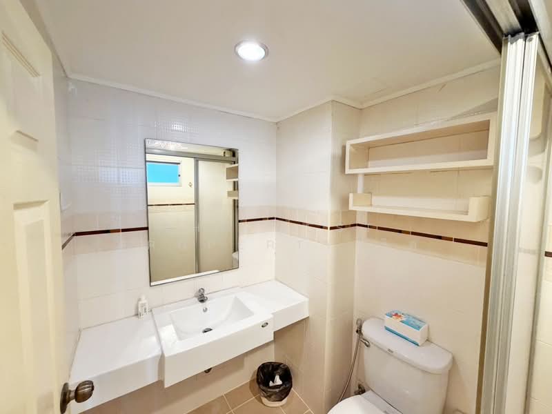 Lumpini Ville Cultural Center, Bangkok, Prachautid Road, Samsen Nok, Huai Khwang, Bangkok, 1 Bedroom, 31 sqm, Condo For Sale, by The Best Property ลิล, 500282559 - DDproperty.com