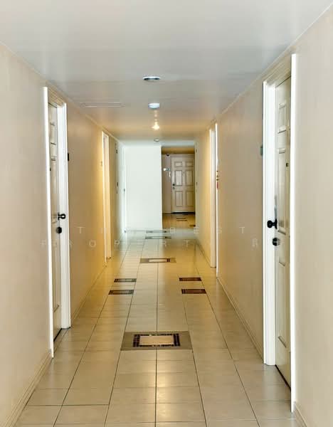 Lumpini Ville Cultural Center, Bangkok, Prachautid Road, Samsen Nok, Huai Khwang, Bangkok, 1 Bedroom, 31 sqm, Condo For Sale, by The Best Property ลิล, 500282559 - DDproperty.com