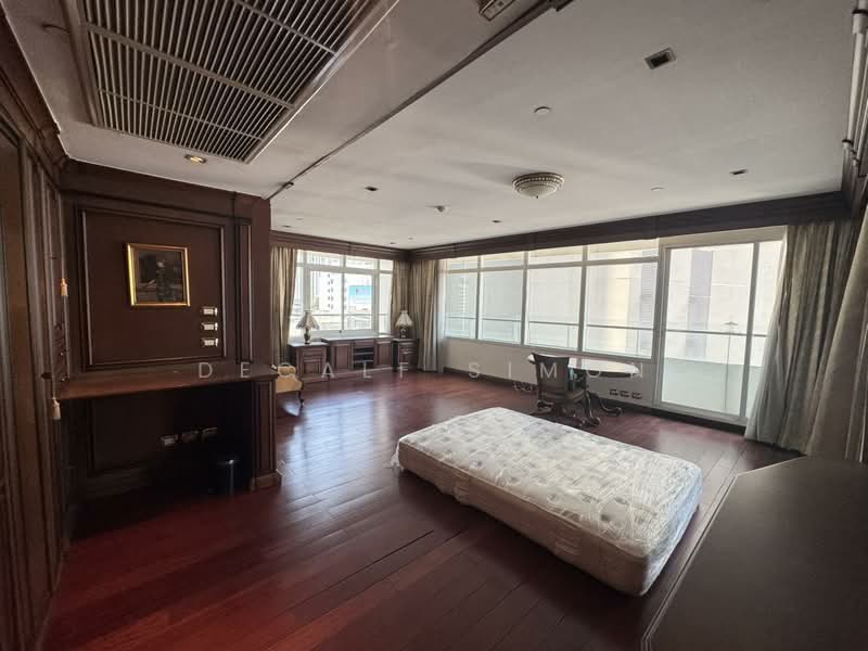 ขายดาวน์ - Le Raffine Jambunuda Sukhumvit 31 : เลอรัฟฟิเน่ ชมพูนุช สุขุมวิท 31, กรุงเทพ