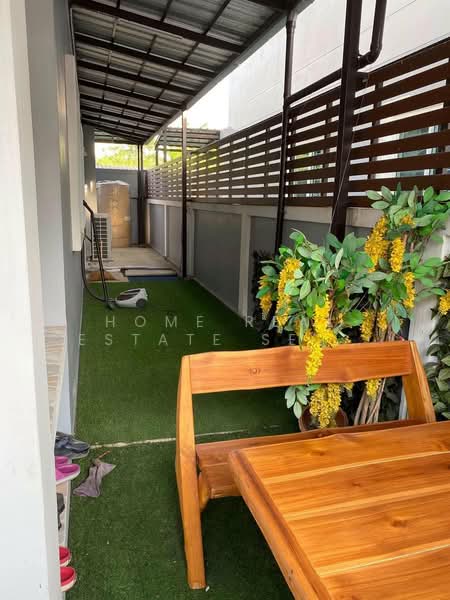 Baan Ratirat Baan Kluay-Sainoi, Nonthaburi, Ban Kluay-Sai Noi Road, Sai Noi, Sai Noi, Nonthaburi, 3 Bedrooms, 155 sqm, Single Detached House For Sale, by HOME Real Estate Service, 500282629 - DDproperty.com