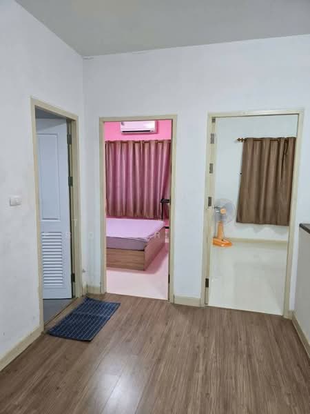 หมู่บ้านทรัพย์รุ่งเรืองซิตี้2 พานทอง, Chon Buri (Pattaya), Ban Khao, Phan Thong, Chon Buri (Pattaya), 3 Bedrooms, 21 sqm, Townhouse For Sale, by The Best Property   กุ้ง, 500282664 - DDproperty.com