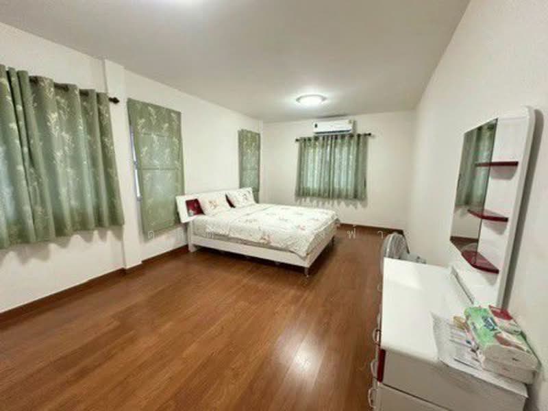 ให้เช่าบ้านเดี่ยวหลังใหญ่ ใจกลาง ศรีราชา, Chon Buri (Pattaya), Surasak, Si Racha, Chon Buri (Pattaya), 3 Bedrooms, 180 sqm, Single Detached House For Rent, by Dusit Saengfa, 500282711 - DDproperty.com
