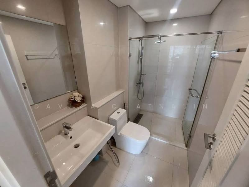 Ivy Thonglor, Bangkok, 889 Thonglor Road, Khlong Tan Nua, Watthana, Bangkok, Studio, 37 sqm, Condo For Rent, by Davika Chatnalin, 500282721 - DDproperty.com