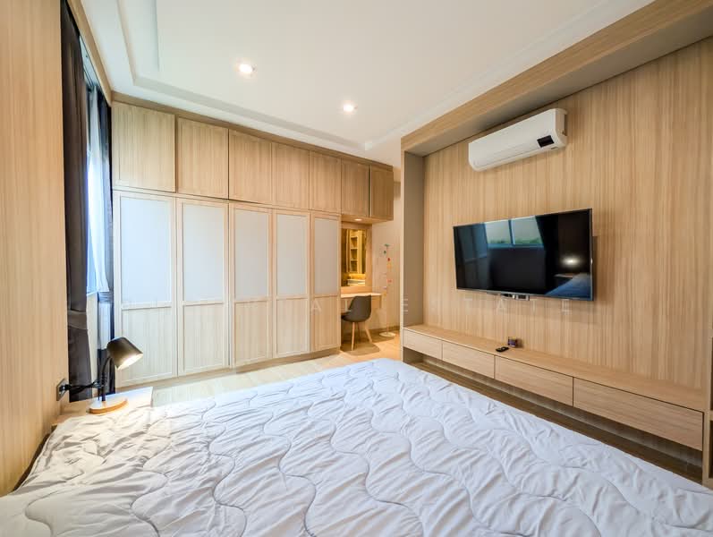 4 Bedroom House for Sale East Pattaya with Private Pool, Chon Buri (Pattaya), Bang Lamung, Bang Lamung (Pattaya), Chon Buri (Pattaya), 4 Bedrooms, 250 sqm, Villa For Sale, by PLC real estate, 500282740 - DDproperty.com