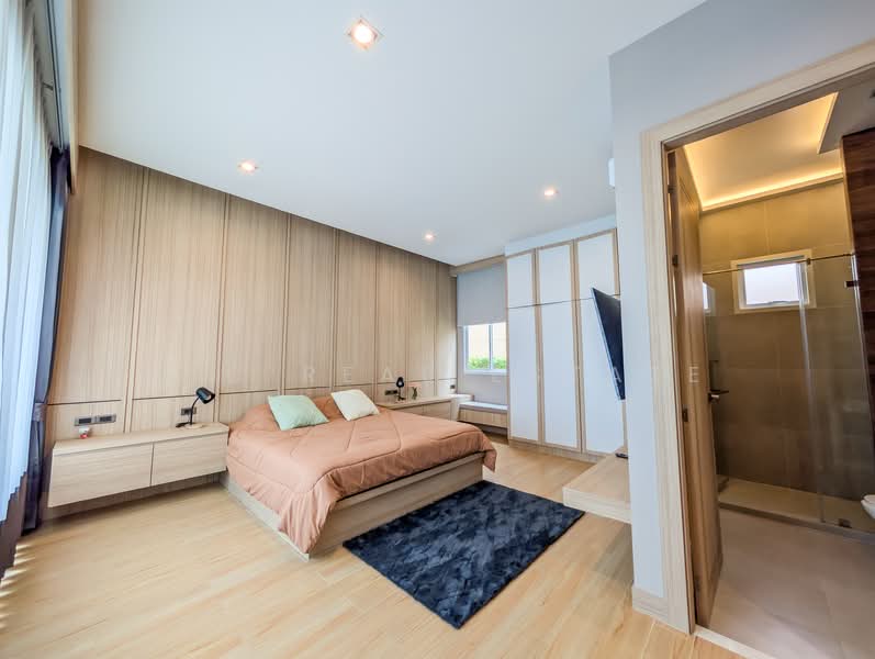 4 Bedroom House for Sale East Pattaya with Private Pool, Chon Buri (Pattaya), Bang Lamung, Bang Lamung (Pattaya), Chon Buri (Pattaya), 4 Bedrooms, 250 sqm, Villa For Sale, by PLC real estate, 500282740 - DDproperty.com