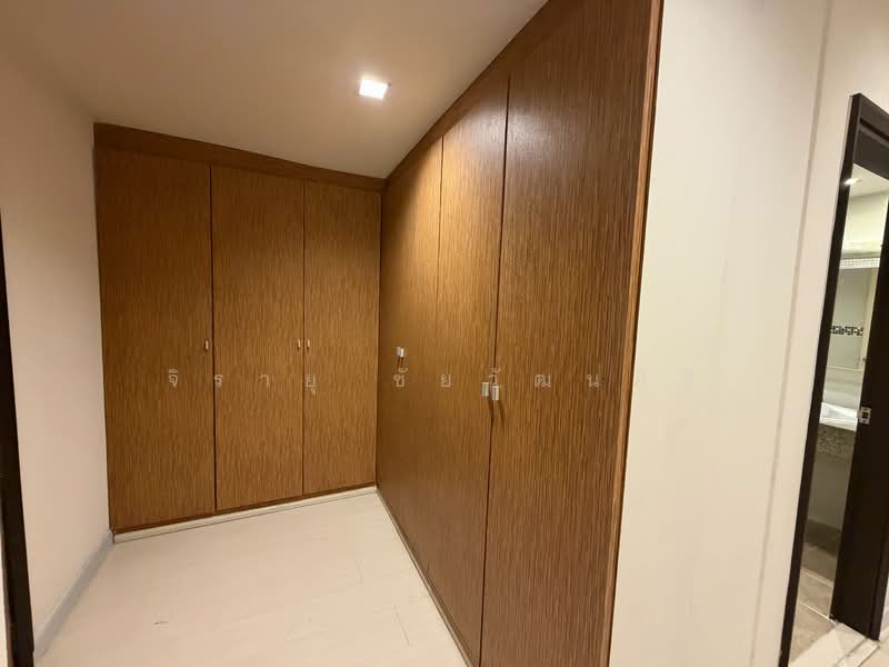 Royal Castle Sukhumvit, Bangkok, 30 Soi Sukhumvit 39, Khlongtoei Nua, Watthana, Bangkok, 3 Bedrooms, 165 sqm, Condo For Sale, by Jirayu Chaiyawattanasiri, 500282741 - DDproperty.com