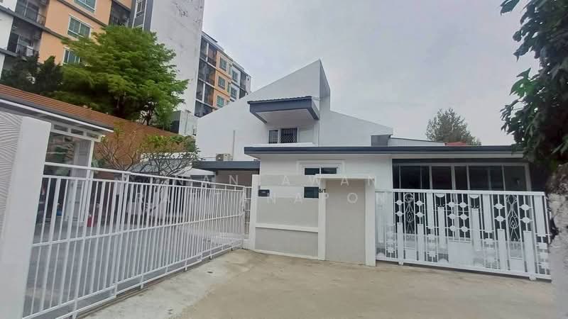 บ้านเดี่ยว 6 ห้องนอน นอกโครงการ ใกล้ห้างเมญ่า นิมมาน เชียงใหม่, เชียงใหม่, ช้างเผือก, เมืองเชียงใหม่, เชียงใหม่, 450 ตร.ม., บ้านเดี่ยว ให้เช่า, โดย Nantawan Rattanapong, 500282761 - DDproperty.com