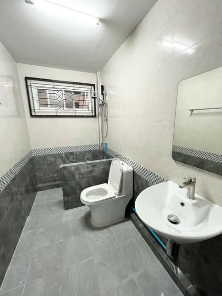 Thanasin Village, Bangkok, นวมินทร์, Khlong Kum, Bueng Kum, Bangkok, 2 Bedrooms, 136 sqm, Townhouse For Rent, by Connex Property, 500282781 - DDproperty.com