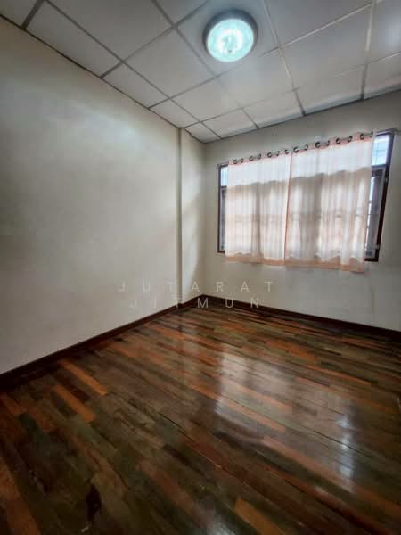สุขสันต์ 1, Bangkok, Bang Kae Nua, Bang Khae, Bangkok, 2 Bedrooms, 70 sqm, Townhouse For Sale, by Jutarat Jitmun, 500282794 - DDproperty.com