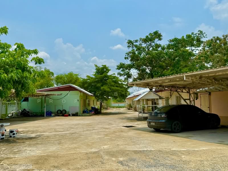 ห้องแถวสระโบสถ์ ลพบุรี, Lop Buri, Sra Bot, Sra Bot, Lop Buri, 6 Bedrooms, 120 sqm, Single Detached House For Sale, by The Best Property  แอม, 500282802 - DDproperty.com