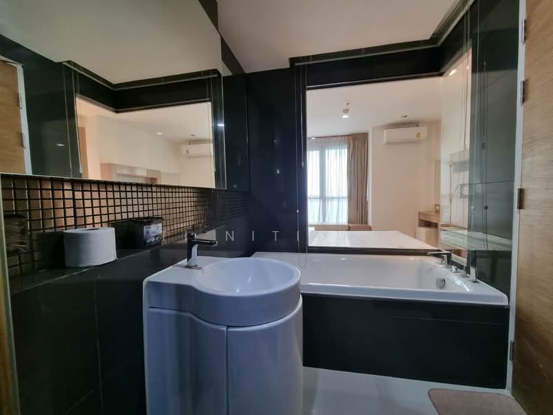 Rhythm Sukhumvit 50, Bangkok, 8 Sukhumvit 50, Sukhumvit Road, Phra Kanong, Khlong Toei, Bangkok, 1 Bedroom, 45 sqm, Condo For Rent, by Ti Nitipat, 500282805 - DDproperty.com