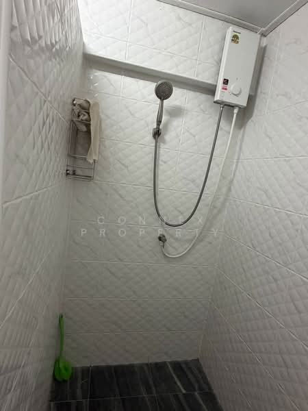 Newly renovated detached house, Soi Wachirathamsathit 57, Bangkok, , Bang Chak, Phra Khanong, Bangkok, 3 Bedrooms, 21 sqm, Single Detached House For Rent, by Connex Property, 500282826 - DDproperty.com