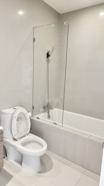 Noble Reveal, Bangkok, 36 Soi Sukhumvit 63, Ekamai Road, Phra Kanong Nua, Watthana, Bangkok, 1 Bedroom, 60 sqm, Condo For Rent, by Nantaporn Sankhiao, 500282836 - DDproperty.com