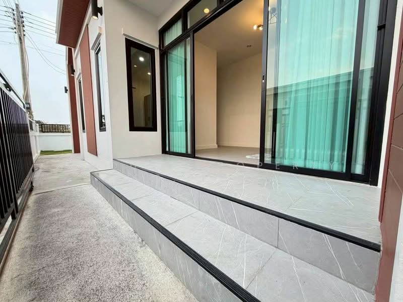 Brand new detached house for sale, opposite Bueng Health Center, Sriracha., Chon Buri (Pattaya), Bueng, Si Racha, Chon Buri (Pattaya), 3 Bedrooms, 206 sqm, Single Detached House For Sale, by A House Property Co.,Ltd., 500282865 - DDproperty.com
