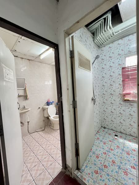 Commercial Building Krungthep - Nonthaburi 2, Bangkok, Bang Sue, Bang Sue, Bangkok, , 426 sqm, Shophouse For Sale, by HOME Real Estate Service, 500282890 - DDproperty.com