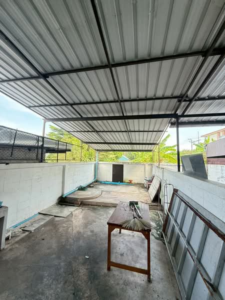 ให้เช่าอาคารพาณิชย์ 2 คูหาทะลุถึงกัน 4 ชั้น ทำเลดีติดถนน ศรีราชา, Chon Buri (Pattaya), Surasak, Si Racha, Chon Buri (Pattaya), , 800 sqm, Shophouse For Rent, by Dusit Saengfa, 500282894 - DDproperty.com