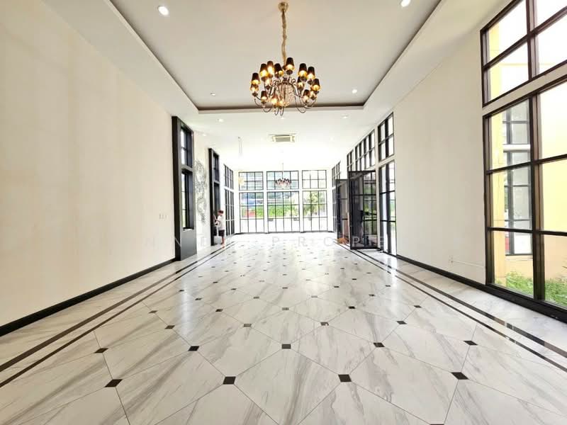 Land with Building Bearing 5, Bangkok, -, Bang Na, Bang Na, Bangkok, 2 Bedrooms, 351 sqm, Single Detached House For Sale, by Connex Property, 500282921 - DDproperty.com