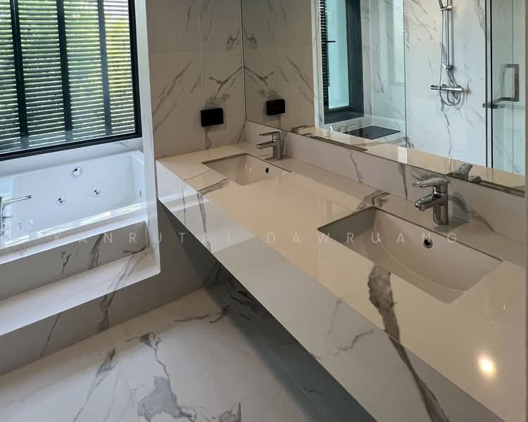 The Sonne Srinakarin-Bangna, Bangkok, Soi Chumchon Mahat Thai 3, Bangna-Trad Road, Dok Mai, Prawet, Bangkok, 4 Bedrooms, 245 sqm, Single Detached House For Sale, by Kanrutai Dawruang, 500282926 - DDproperty.com