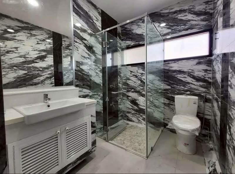 บ้านเดี่ยว บ้านพร้อมที่ดิน ซอยสันติสุข ดุสิต, Bangkok, Tanon Nakorn Chaisri, Dusit, Bangkok, 6 Bedrooms, 400 sqm, Single Detached House For Sale, by NR AGENT, 500282937 - DDproperty.com